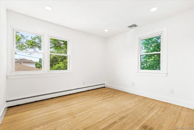 106 Bronxville Road, Bronxville, NY 10708
