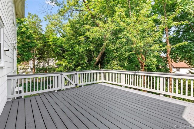 106 Bronxville Road, Bronxville, NY 10708