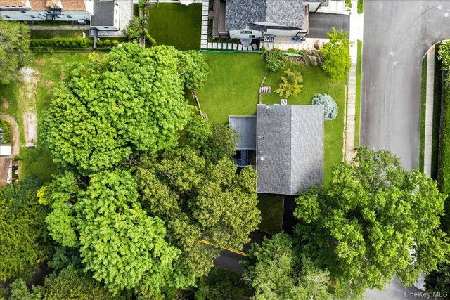 106 Bronxville Road, Bronxville, NY 10708