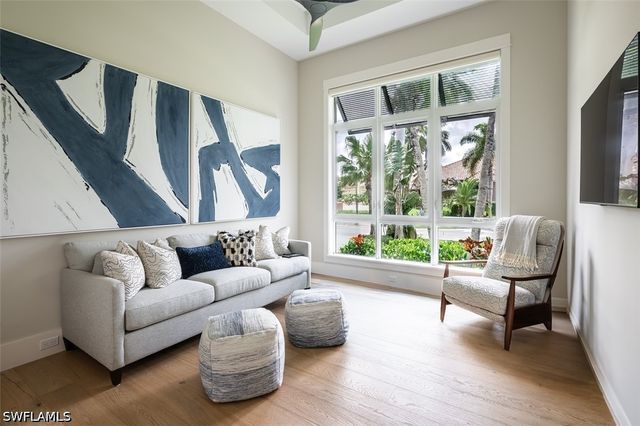 2100 SNOOK DR, Naples, FL 34102