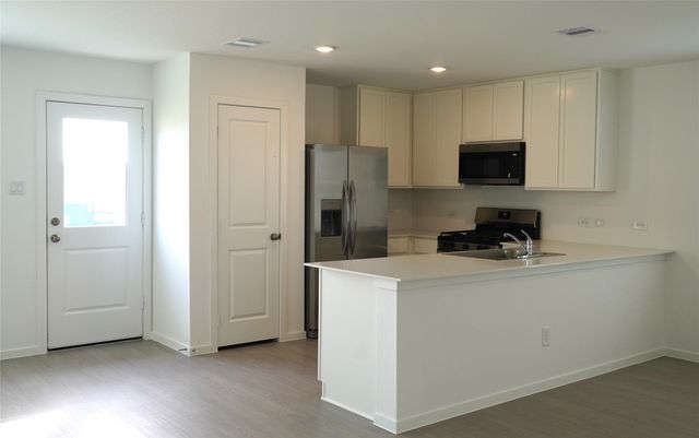 7614 Barcelona Springs, Richmond, TX 77469