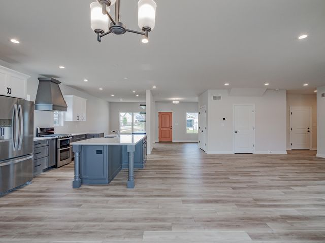 9905 Beacon Pointe Lane, Cedar Lake, IN 46303