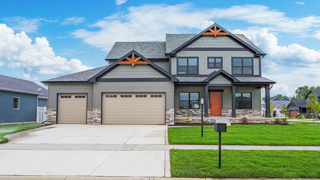 9905 Beacon Pointe Lane, Cedar Lake, IN 46303