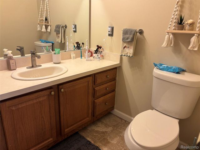 50413 Bay Run S 15, Chesterfield Township, MI 48047