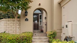 5437 Caminito Bayo, La Jolla, CA 92037