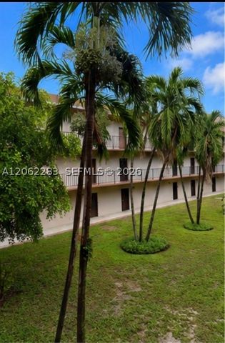 1900 W 68th St B203, Hialeah, FL 33014