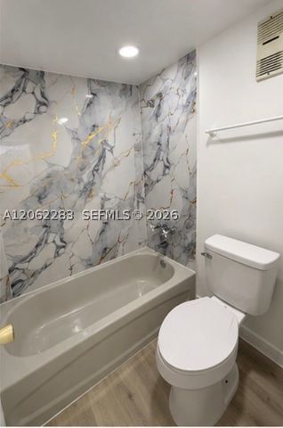 1900 W 68th St B203, Hialeah, FL 33014
