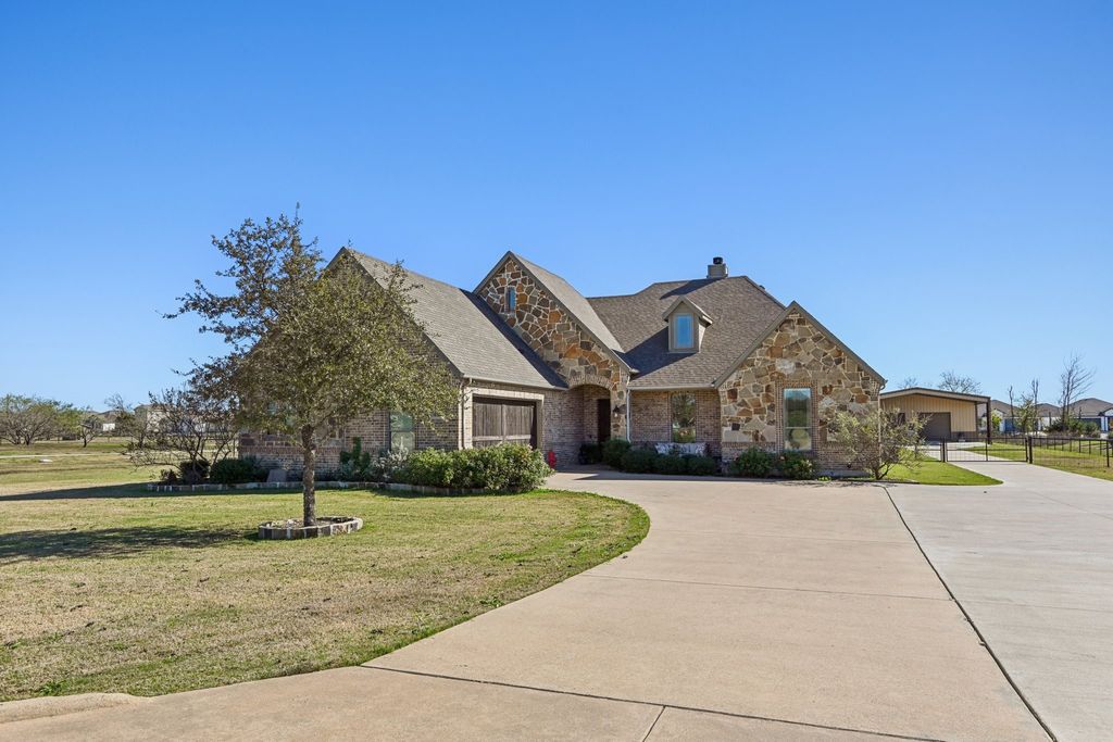 5025 White Pine Drive, Royse City, TX 75189