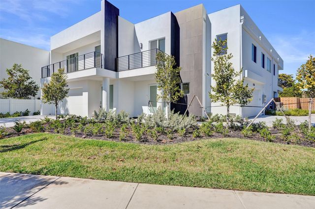 1133 NE 18th Court, Fort Lauderdale, FL 33305