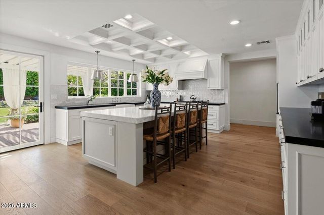 6141 E CALLE CAMELIA --, Scottsdale, AZ 85251