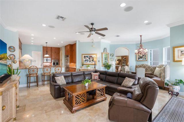 1495 Windjammer Way, Hollywood, FL 33019