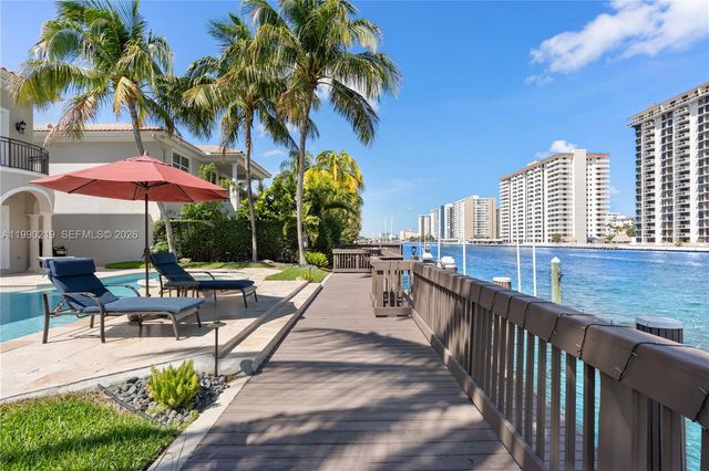 1495 Windjammer Way, Hollywood, FL 33019