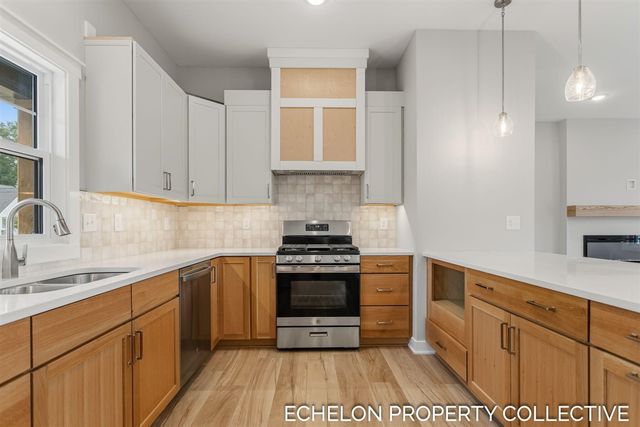 4649 Hidden Ridge Drive, Hudsonville, MI 49426
