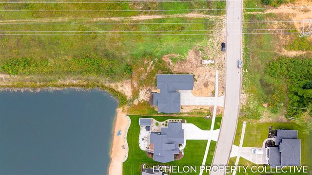 4649 Hidden Ridge Drive, Hudsonville, MI 49426