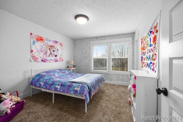 3099 Lowingwood Court, Jenison, MI 49428