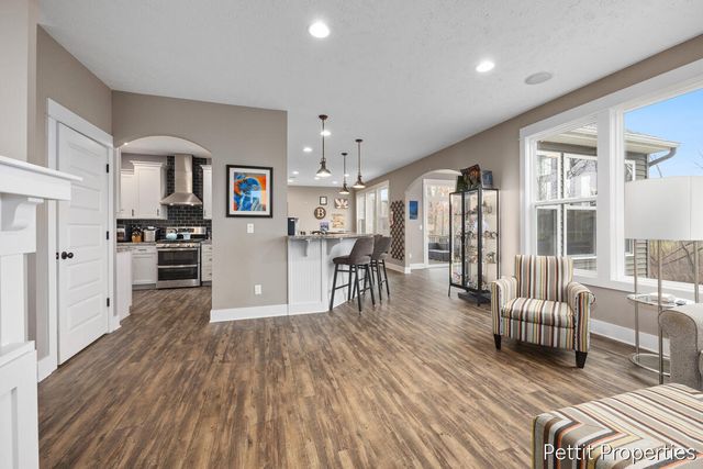 3099 Lowingwood Court, Jenison, MI 49428