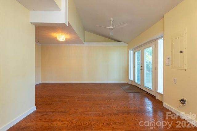 223 Davidson Road, Swannanoa, NC 28778