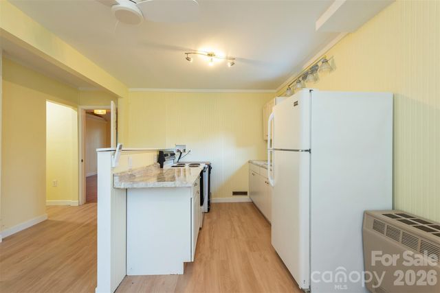 223 Davidson Road, Swannanoa, NC 28778