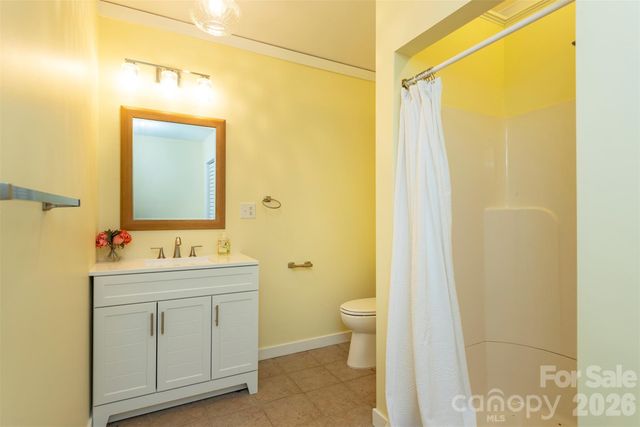 223 Davidson Road, Swannanoa, NC 28778