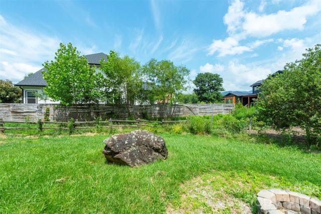 223 Davidson Road, Swannanoa, NC 28778