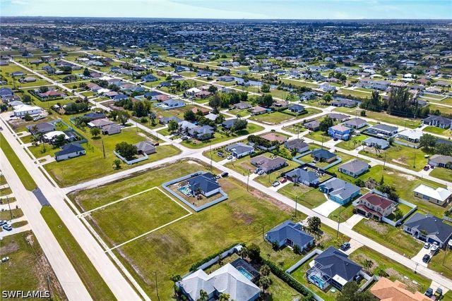 2806 Tropicana PKWY W, Cape Coral, FL 33993