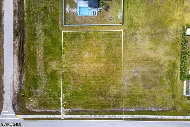 2806 Tropicana PKWY W, Cape Coral, FL 33993