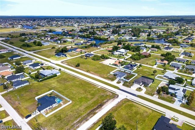 2806 Tropicana PKWY W, Cape Coral, FL 33993