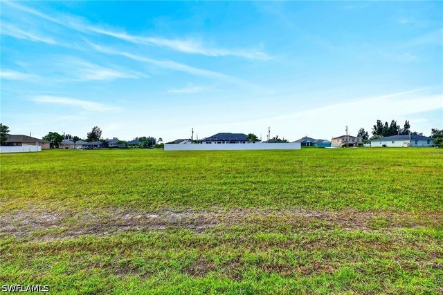 2806 Tropicana PKWY W, Cape Coral, FL 33993