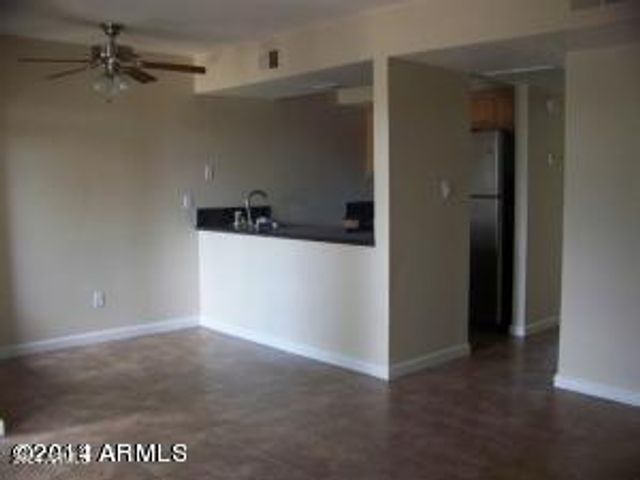 1241 N 48th Street Apt 214, Phoenix, AZ 85008