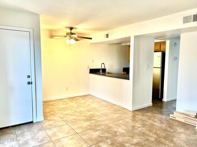 1241 N 48th Street Apt 214, Phoenix, AZ 85008