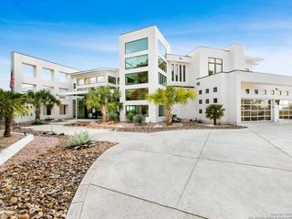 21526 Privada Avila, San Antonio, TX 78257