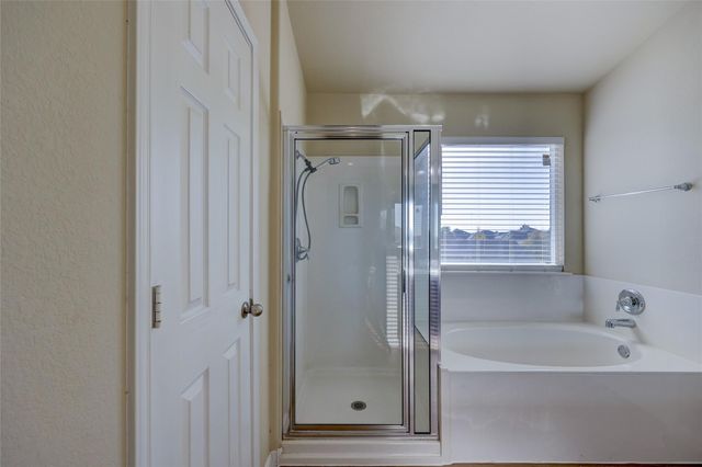 267 Voyager CV, Kyle, TX 78640