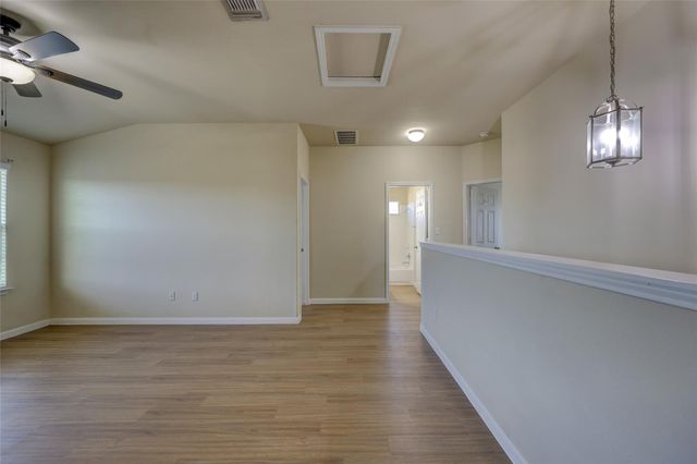 267 Voyager CV, Kyle, TX 78640