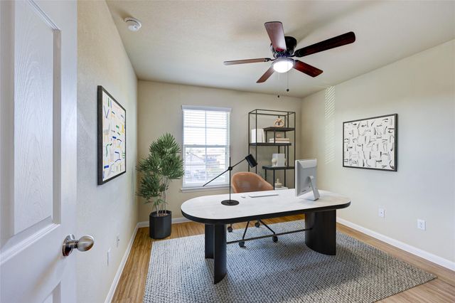 267 Voyager CV, Kyle, TX 78640