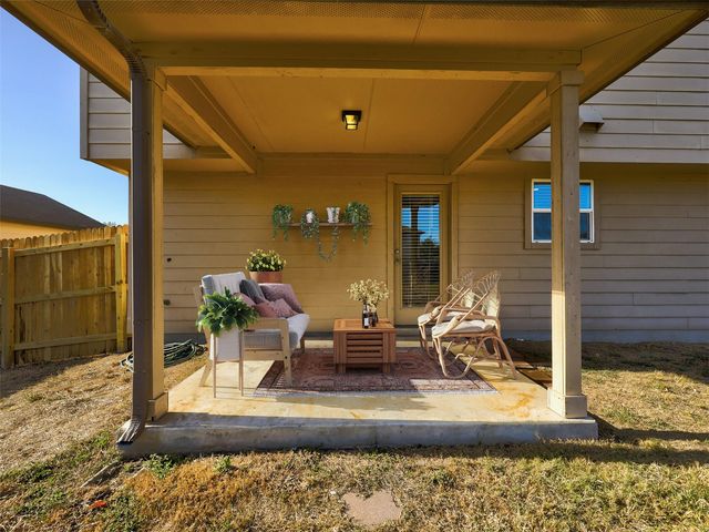 267 Voyager CV, Kyle, TX 78640