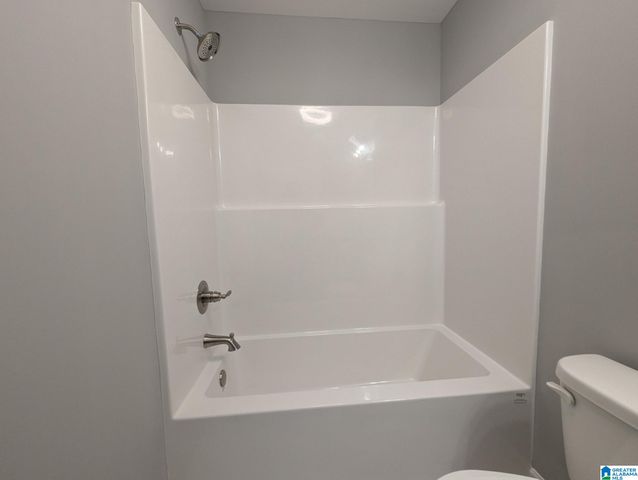 12800 HONEYSUCKLE CIRCLE, Lake View, AL 35111