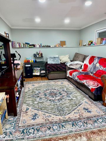 101 Lee Drive, Middlesex, NJ 08846