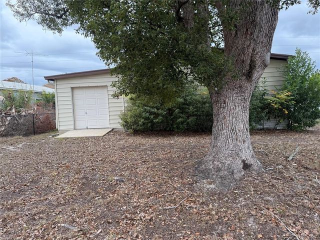 8242 FIESTA STREET, Brooksville, FL 34613