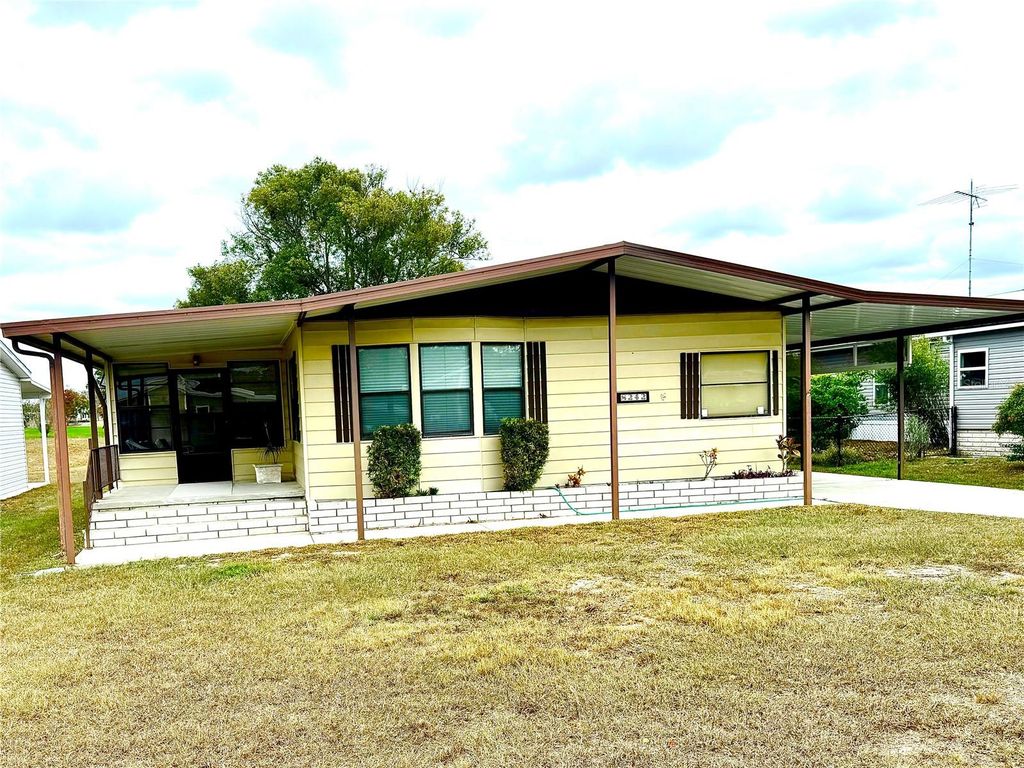 8242 FIESTA STREET, Brooksville, FL 34613