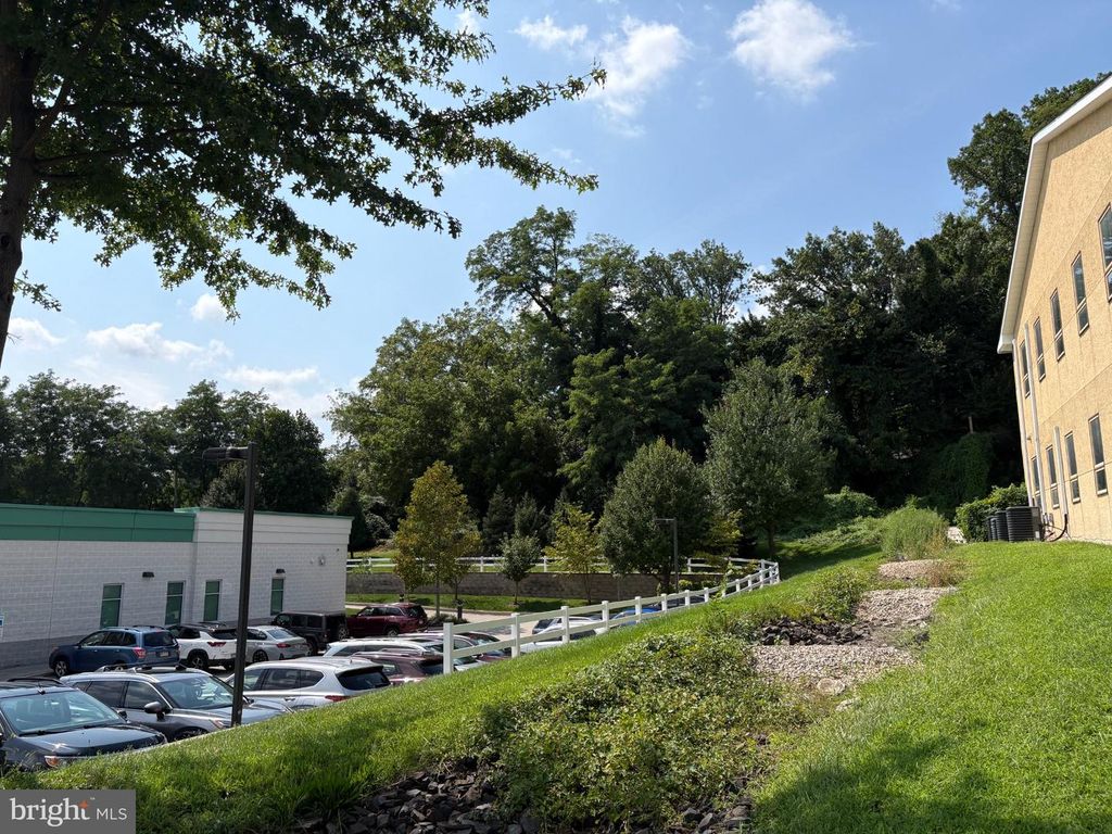 944 OLD YORK RD, JENKINTOWN, PA 19046 — photo 3