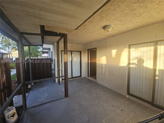 253 San Remo Blvd 253, North Lauderdale, FL 33068