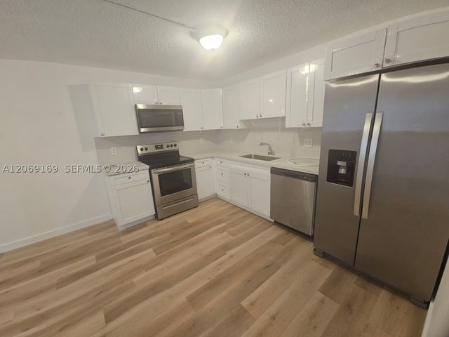 253 San Remo Blvd 253, North Lauderdale, FL 33068