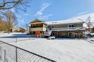 46664 County Road 374 Highway, Paw Paw, MI 49079