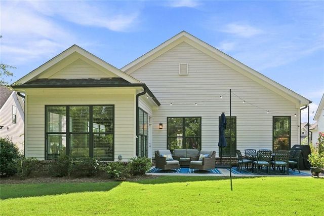 329 McDaniel Place, Canton, GA 30115
