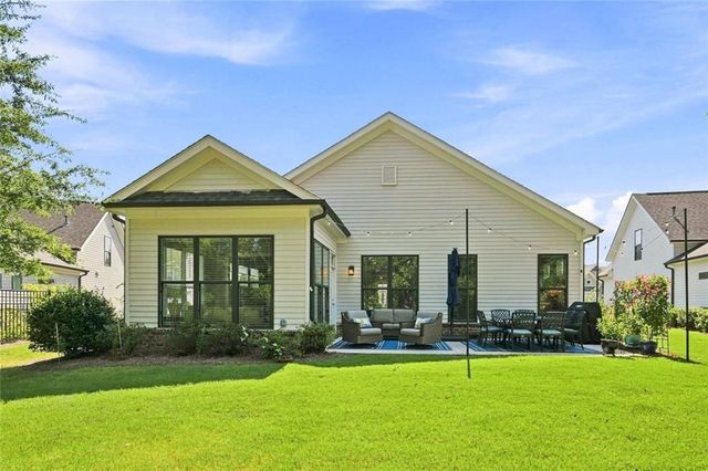 329 McDaniel Place, Canton, GA 30115
