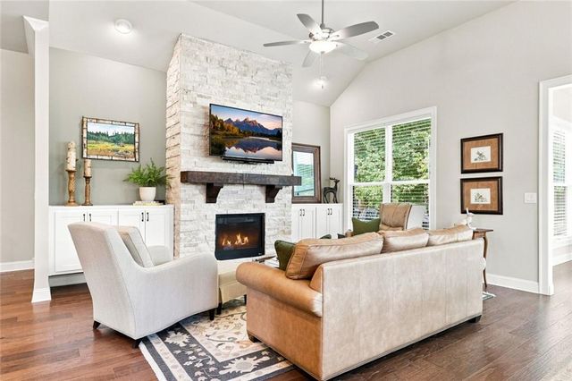 329 McDaniel Place, Canton, GA 30115