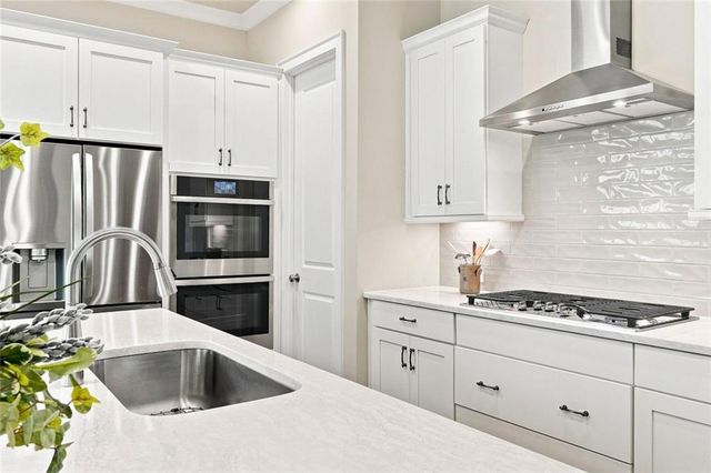 329 McDaniel Place, Canton, GA 30115