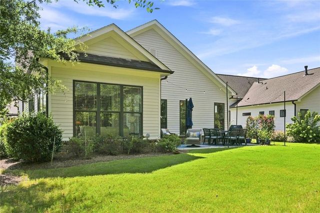 329 McDaniel Place, Canton, GA 30115