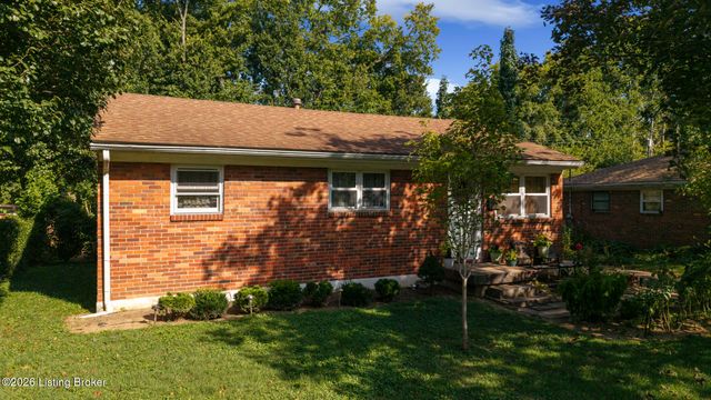 271 Granvil Dr, Louisville, KY 40218