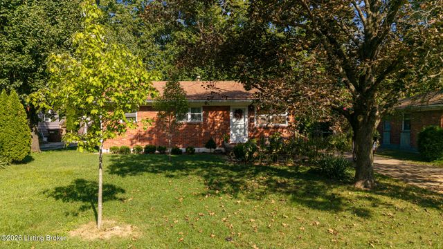 271 Granvil Dr, Louisville, KY 40218